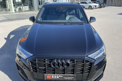 AUDI Q7 55 TFSIE 380CH S-LINE QUATTRO TIPTRONIC 8