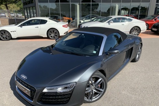 AUDI R8 SPYDER 4.2L FSI 430 S-TRONIC7