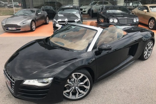 AUDI R8 SPYDER V10 5.2L TFSI 525 R-TRONIC QUATTRO