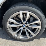 BMW X5 M50D 381