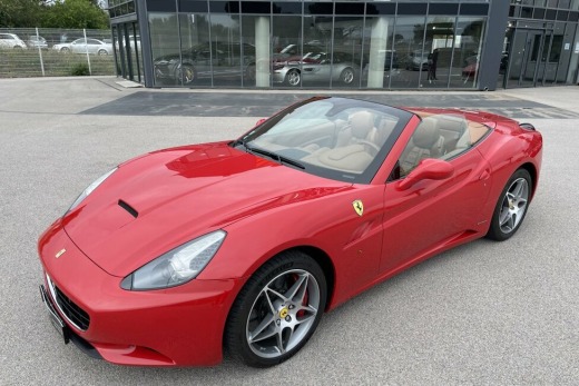 FERRARI CALIFORNIA +30 490