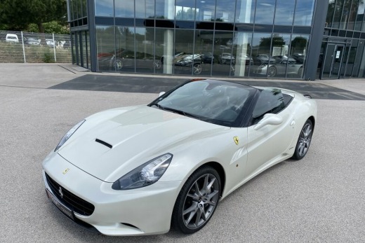 FERRARI CALIFORNIA 4.3L V8 460 DCT
