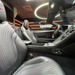 ASTON MARTIN DB11 VOLANTE