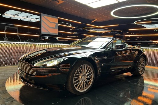 ASTON MARTIN V8 VANTAGE ROADSTER 4.7L V8 420 SPORTSHIFT