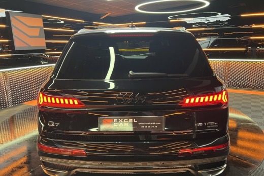 AUDI Q7 55 TFSIE 380CH S-LINE QUATTRO TIPTRONIC 8