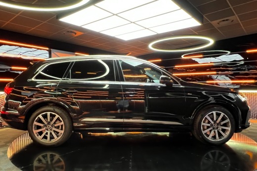 AUDI Q7 55 TFSIE 380CH S-LINE QUATTRO TIPTRONIC 8