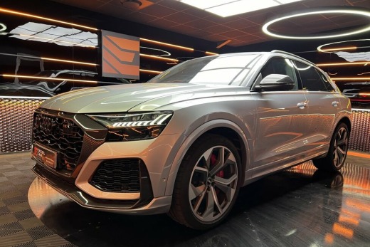 AUDI RSQ8 4.0L V8 600CH QUATTRO