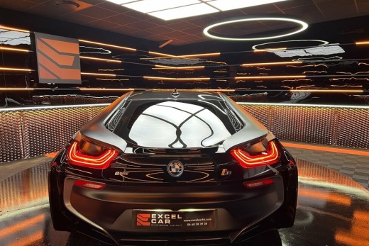 BMW I8 FROZEN BLACK EDITION