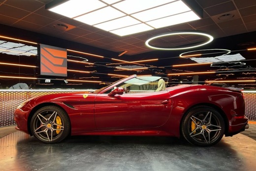 FERRARI CALIFORNIA T 3.9L 560CH