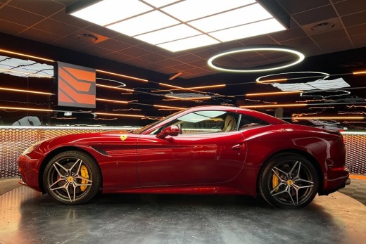 FERRARI CALIFORNIA T 3.9L 560CH