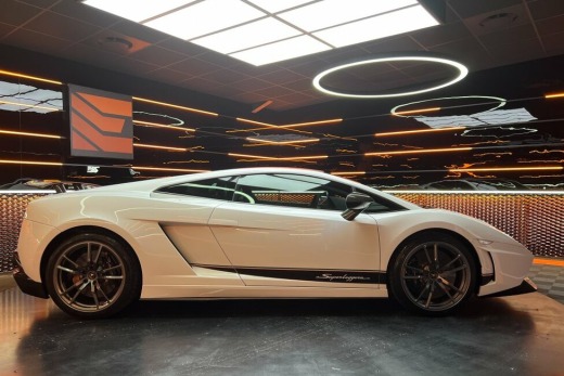 LAMBORGHINI GALLARDO COUPE 5.2 V10 LP 570-4 SUPERLEGGERA E-GEAR
