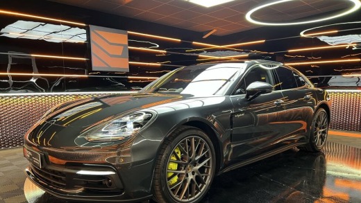 PORSCHE PANAMERA 4 E HYBRIDE 462