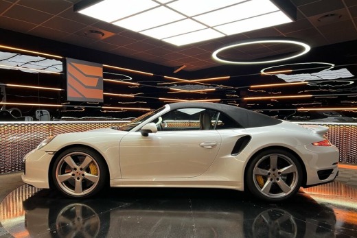 PORSCHE 991 TURBO S CABRIOLET 560CH