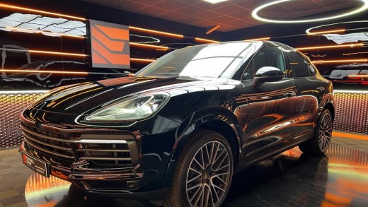 PORSCHE CAYENNE COUPE E-HYBRID 462 PLATINUM EDITION