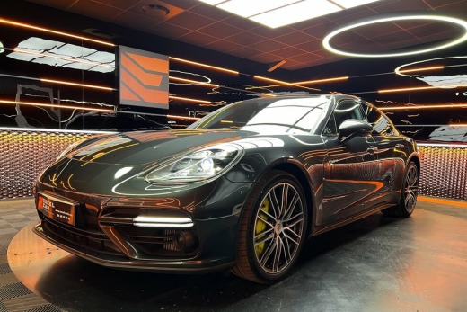 PORSCHE PANAMERA TURBO S E-HYBRIDE 680CH