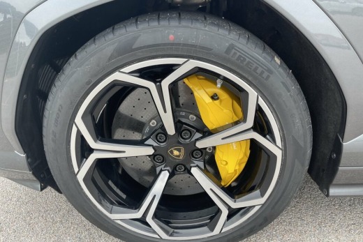 LAMBORGHINI URUS 4.0 V8 650CH