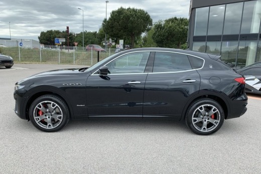 MASERATI LEVANTE 3.0 V6 TURBO 275 D GRANSPORT