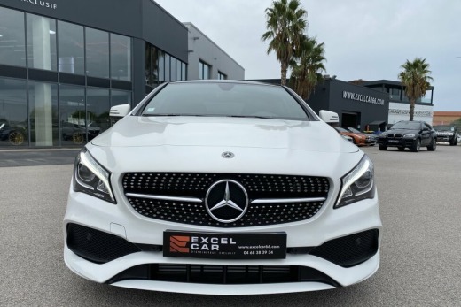 MERCEDES BENZ CLA 200 D STARLIGHT EDITION