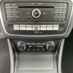 MERCEDES BENZ CLA 200 D STARLIGHT EDITION
