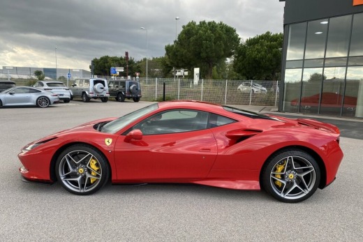 FERRARI F8 TRIBUTO COUPE 3.9 DCT