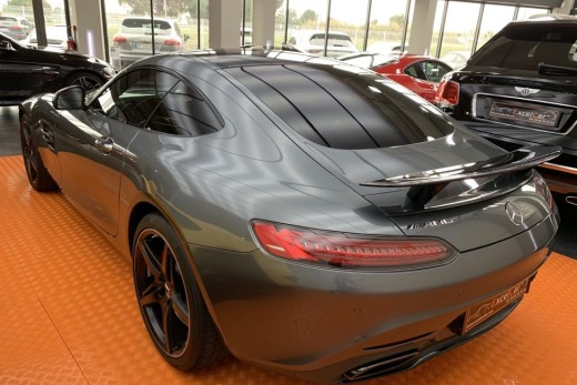 MERCEDES BENZ AMG GTS 4.0L V8 510