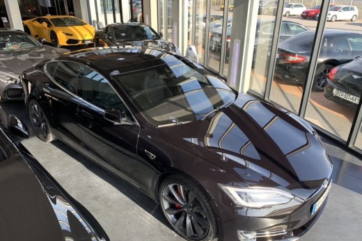 TESLA MODEL S P90D LUDICROUS