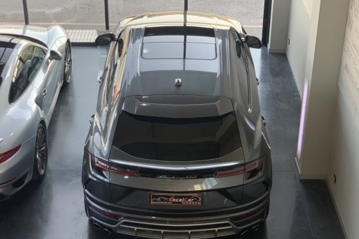 LAMBORGHINI URUS 4.0 V8 650