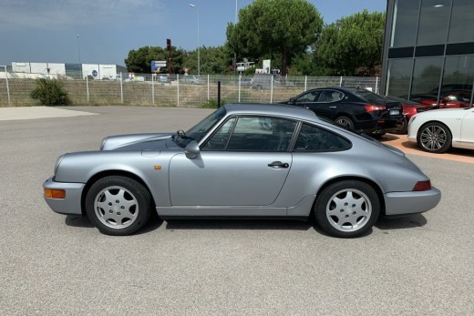 PORSCHE 911 (964) COUPE CARRERA 4