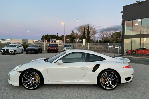 PORSCHE 991 COUPE TURBO S 560 PDK