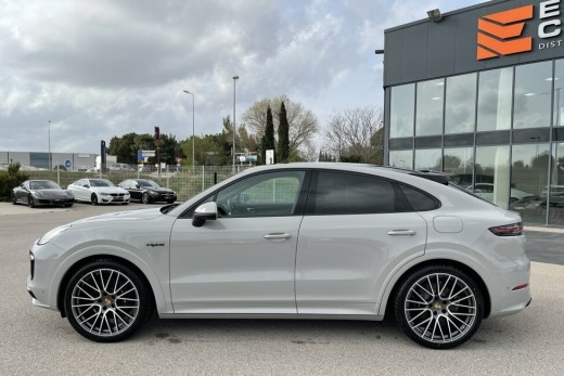PORSCHE CAYENNE COUPE HYBRIDE 462