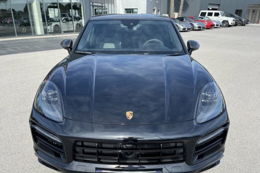PORSCHE CAYENNE COUPE HYBRIDE 462 PACK SPORT DE CONCEPTION ALLÉGÉE