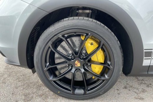 PORSCHE CAYENNE COUPÉ TURBO S E-HYBRIDE 680 PACK SPORT DE CONCEPTION ALLÉGÉE
