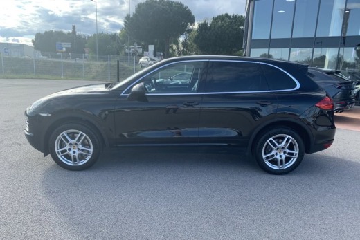 PORSCHE CAYENNE D 245 TIPTRONIC