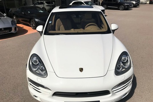 PORSCHE CAYENNE DIESEL 245