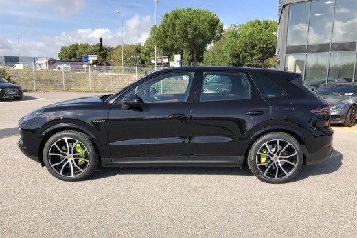 PORSCHE CAYENNE E-HYBRIDE 462