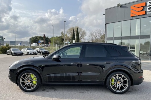 PORSCHE CAYENNE E-HYBRIDE 462