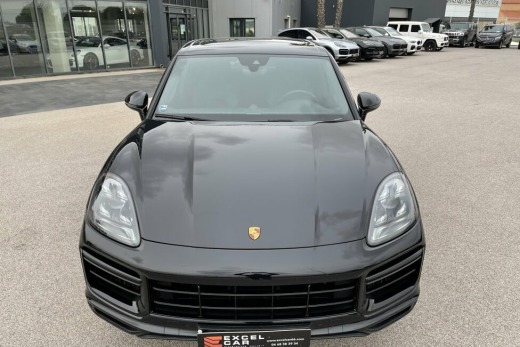 PORSCHE CAYENNE TURBO S E-HYBRID 680CH