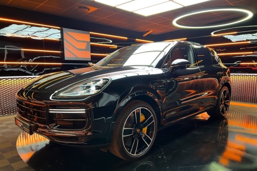 PORSCHE CAYENNE TURBO S E-HYBRID 680CH