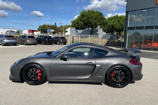 PORSCHE CAYMAN GT4 385