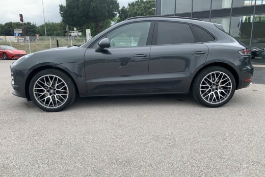 PORSCHE MACAN (2) 2.0 245