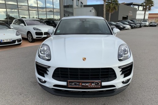 PORSCHE MACAN 2.0 245
