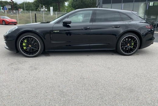 PORSCHE PANAMERA 4 E-HYBRIDE SPORT TURISMO
