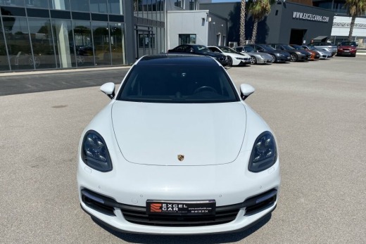 PORSCHE PANAMERA 4 E-HYBRIDE SPORT TURISMO