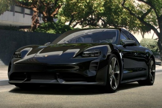 PORSCHE TAYCAN TURBO S