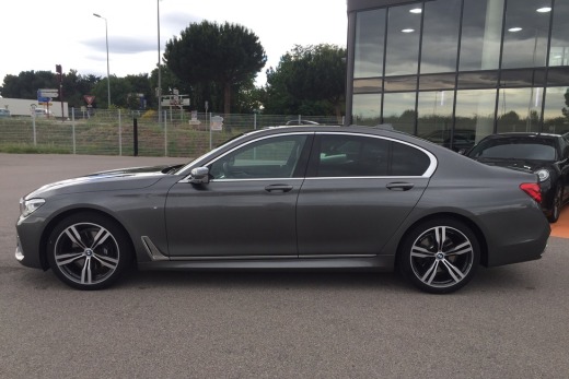 BMW 740D XDRIVE 320 SPORT DESIGN