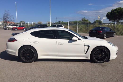 PORSCHE PANAMERA DIESEL