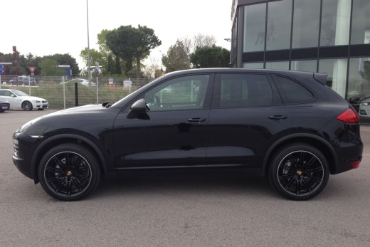 PORSCHE CAYENNE II 4.8L V8 400 S