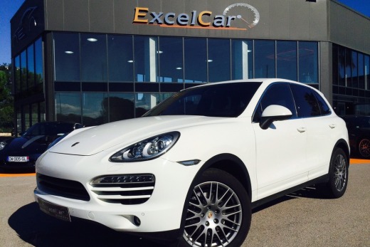 PORSCHE CAYENNE DIESEL 245