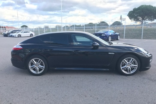 PORSCHE PANAMERA DIESEL