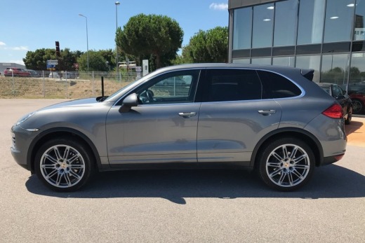 PORSCHE CAYENNE II DIESEL 245